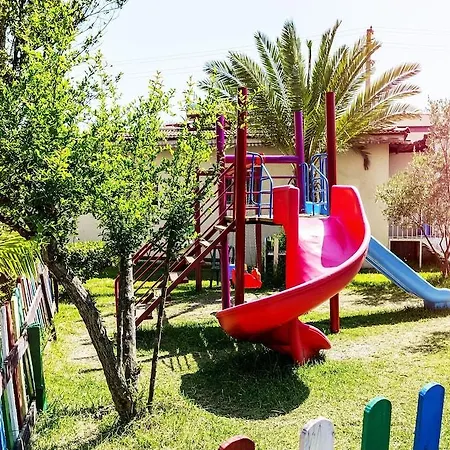 Nergos Garden Сиде